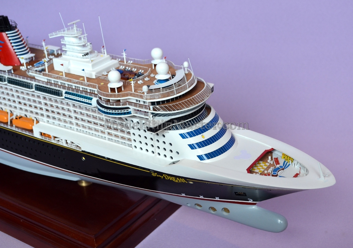 cruise ship toy disney